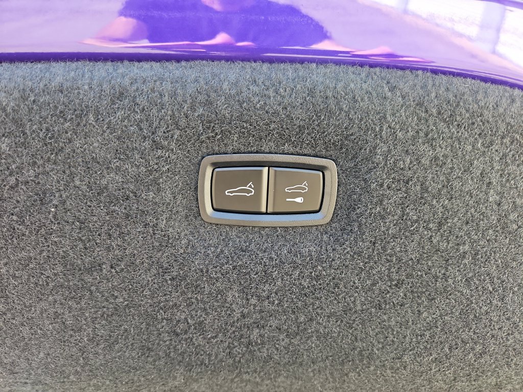 Certified 2026 Porsche Taycan 4S AWD/4WD image 29
