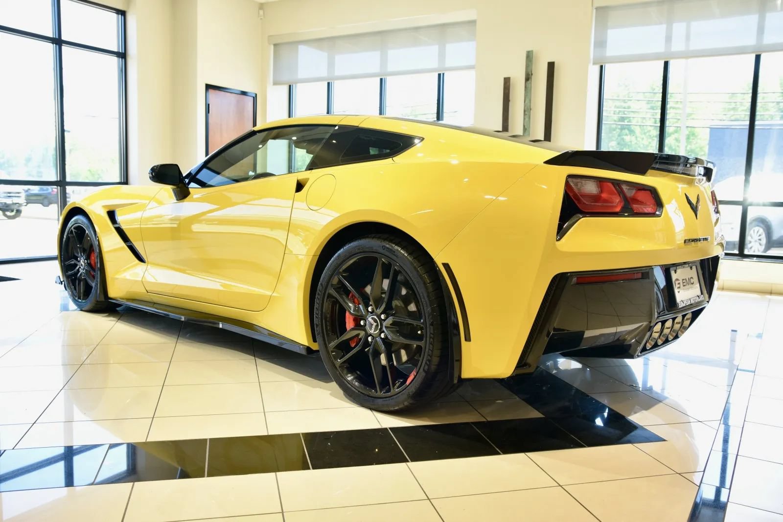 Used 2014 Chevrolet Corvette Stingray Coupe w/ 2LT Preferred Equipment Group RWD image 4