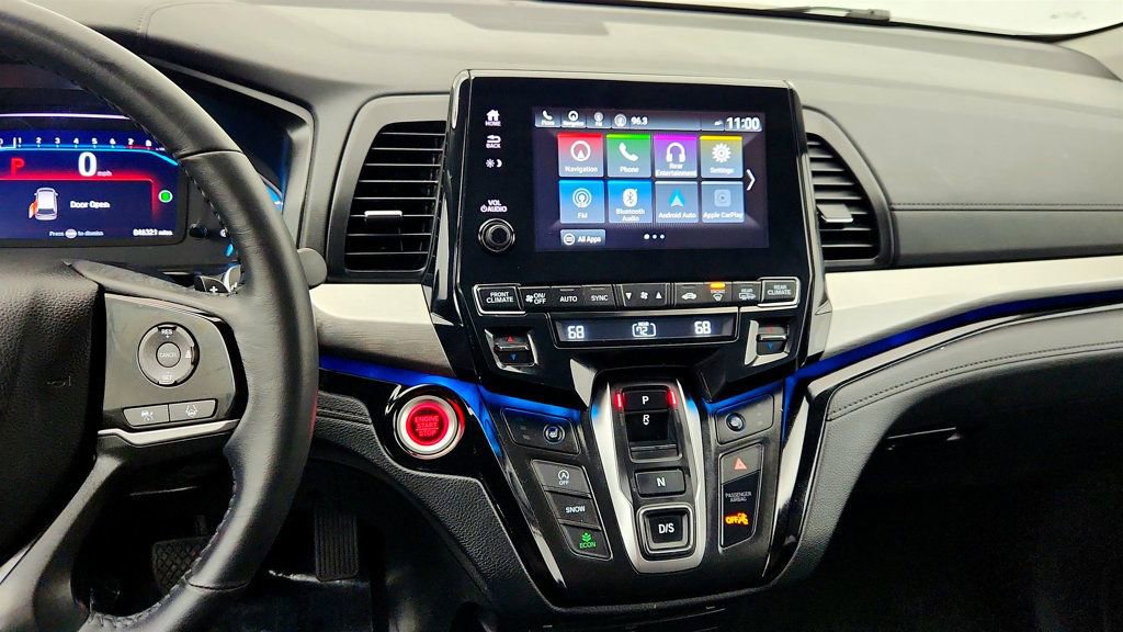 Used 2023 Honda Odyssey Touring image 18