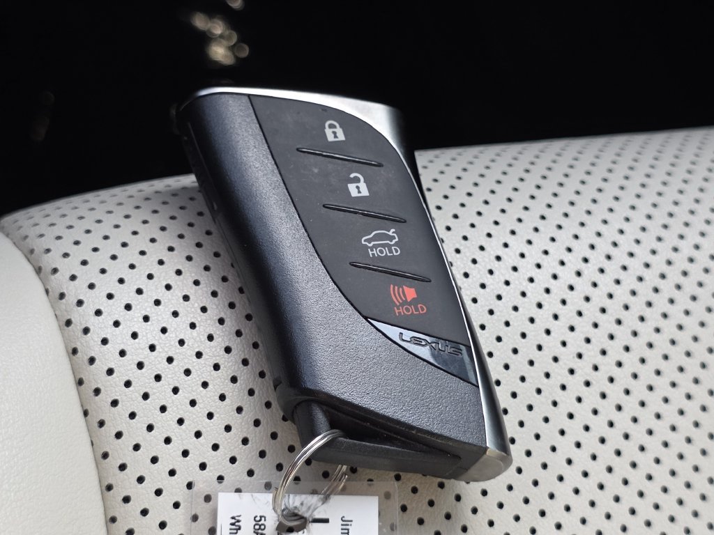 Certified 2023 Lexus ES 350 w/ Premium Package FWD image 31