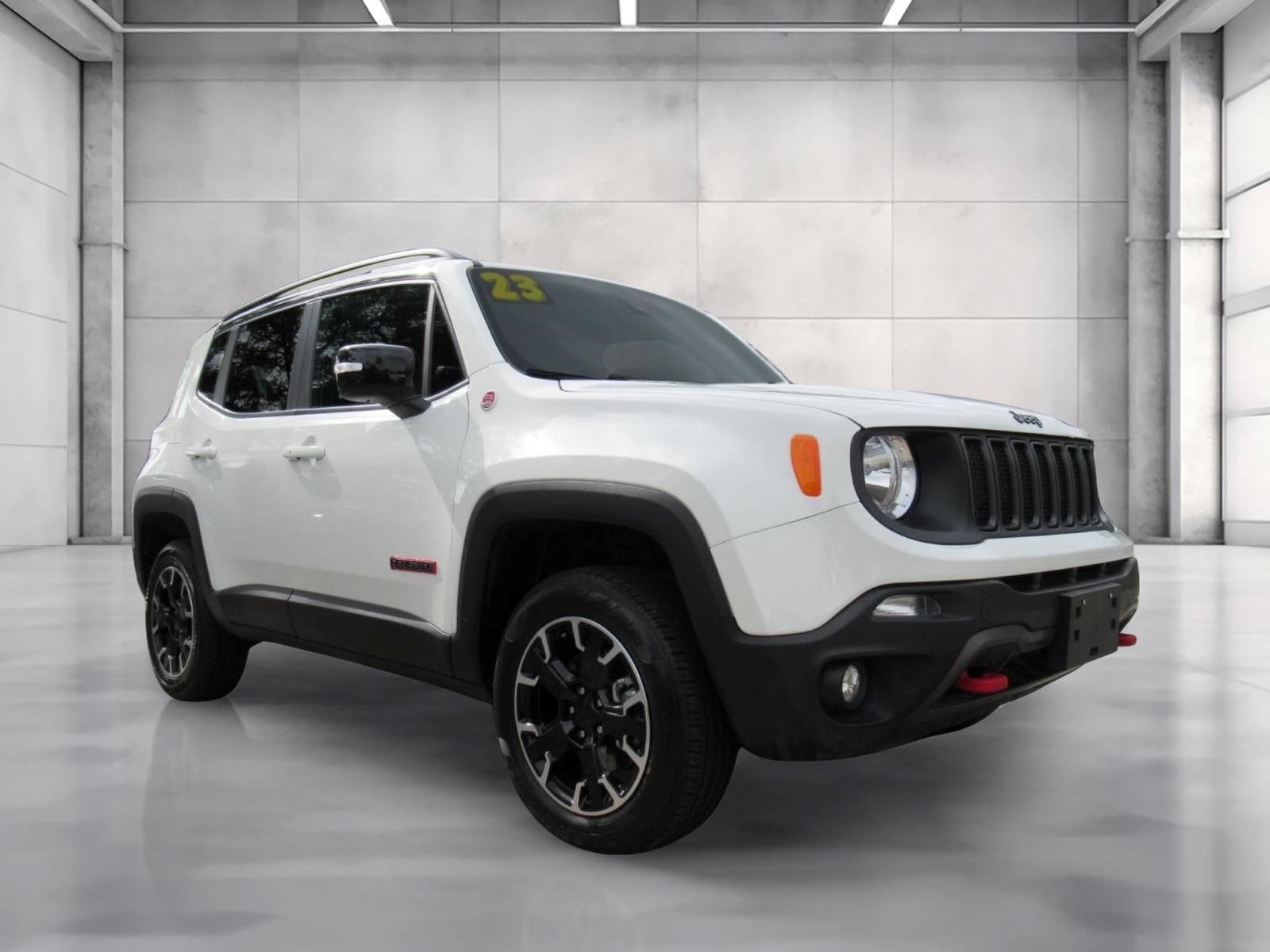 Certified 2023 Jeep Renegade Trailhawk AWD/4WD image 1