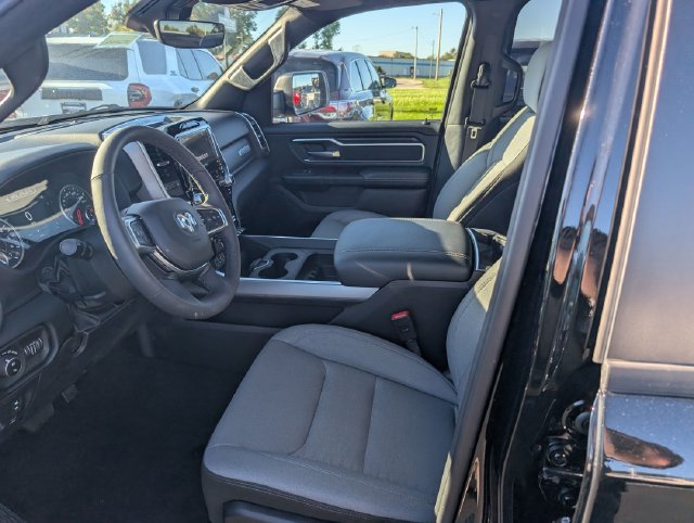 Used 2026 RAM 1500 Big Horn AWD/4WD image 14