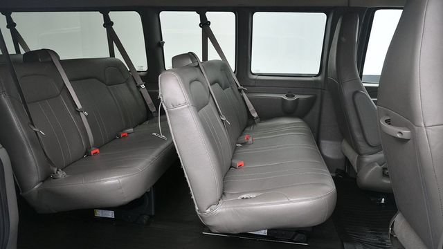 Used 2024 Chevrolet Express 3500 LS RWD image 9