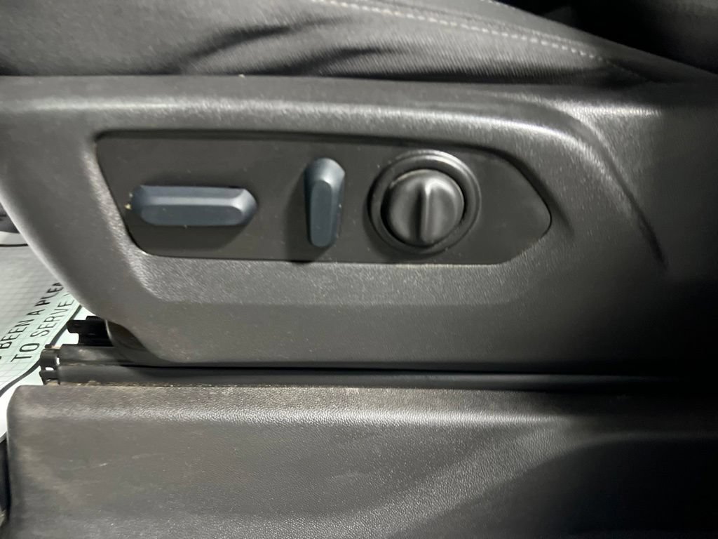 Used 2022 Chevrolet Silverado 2500 LT AWD/4WD image 28