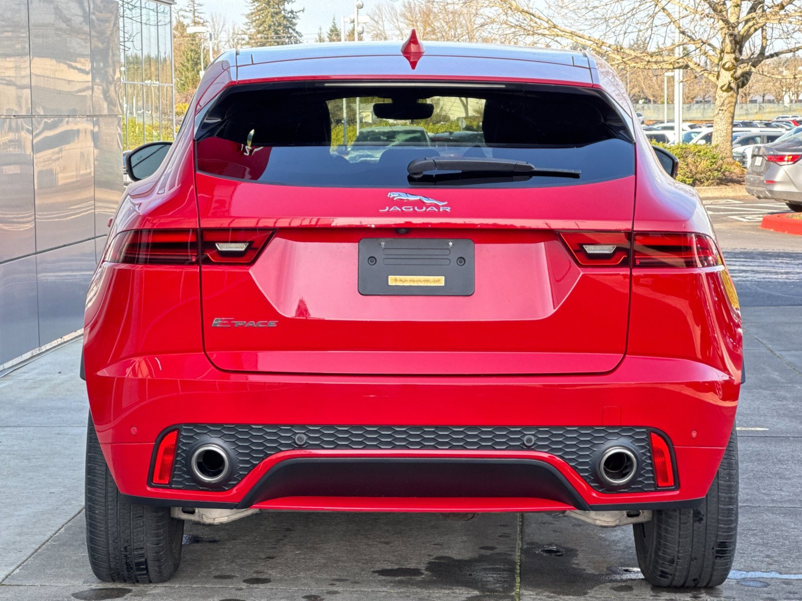 Used 2018 Jaguar E-PACE First Edition image 4
