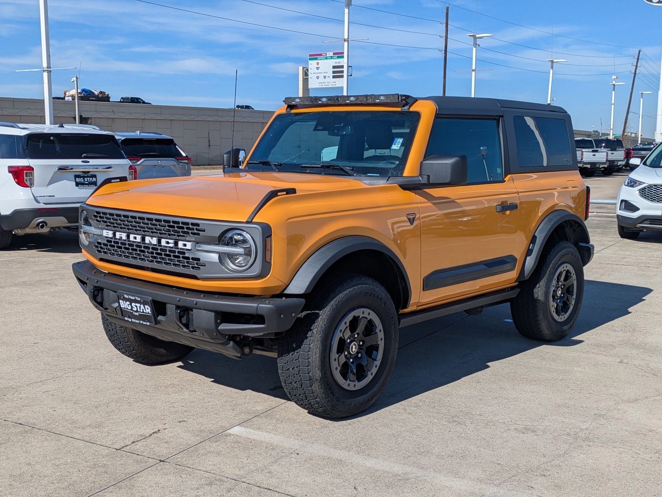 Used 2021 Ford Bronco Badlands image 9