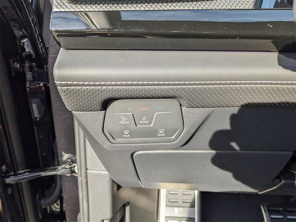 New 2026 Volkswagen Atlas Cross Sport SEL Premium R-Line image 27