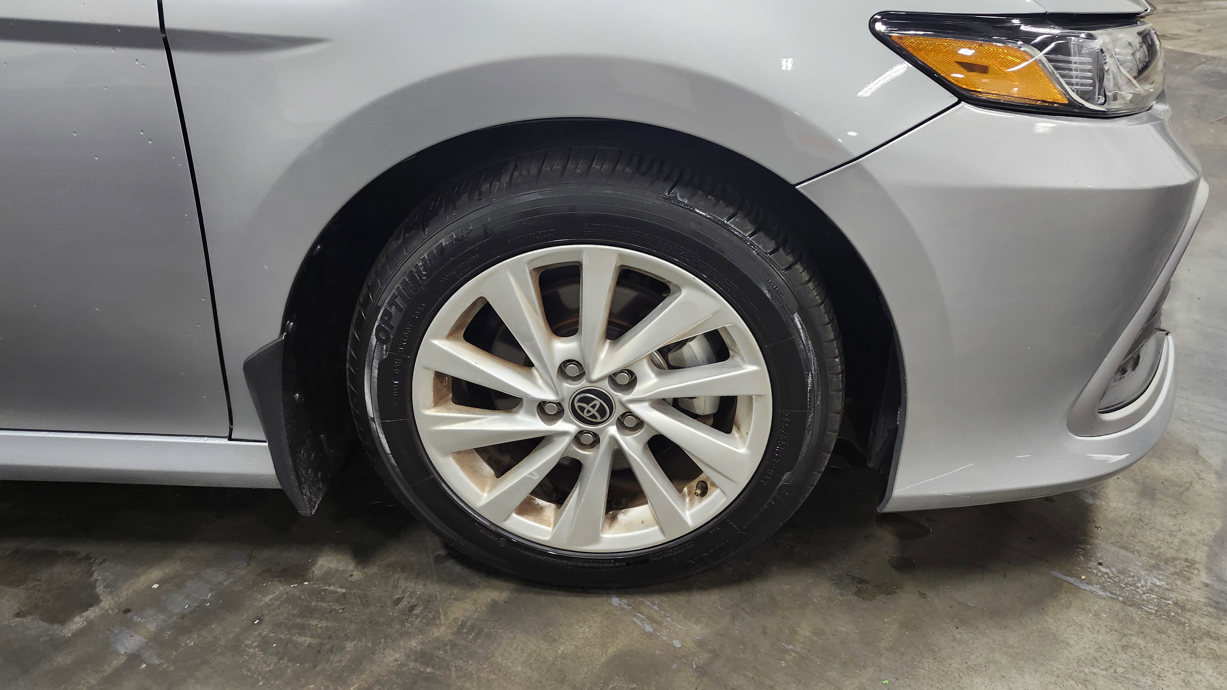 Used 2024 Toyota Camry LE image 10