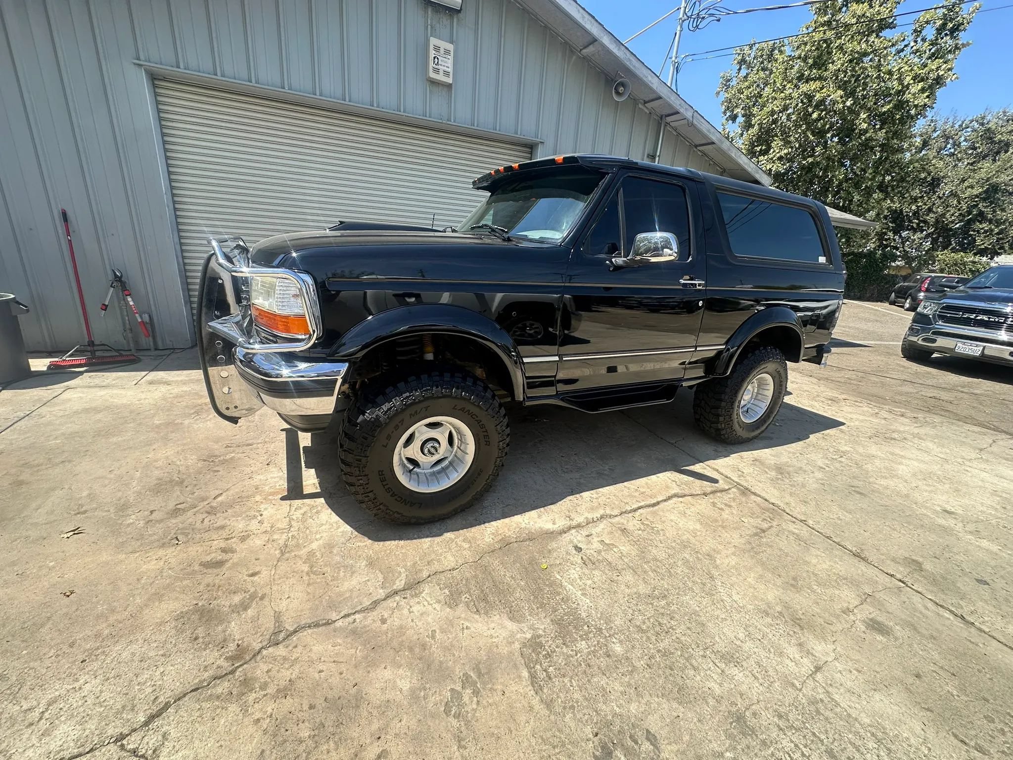Used 1994 Ford Bronco AWD/4WD image 50
