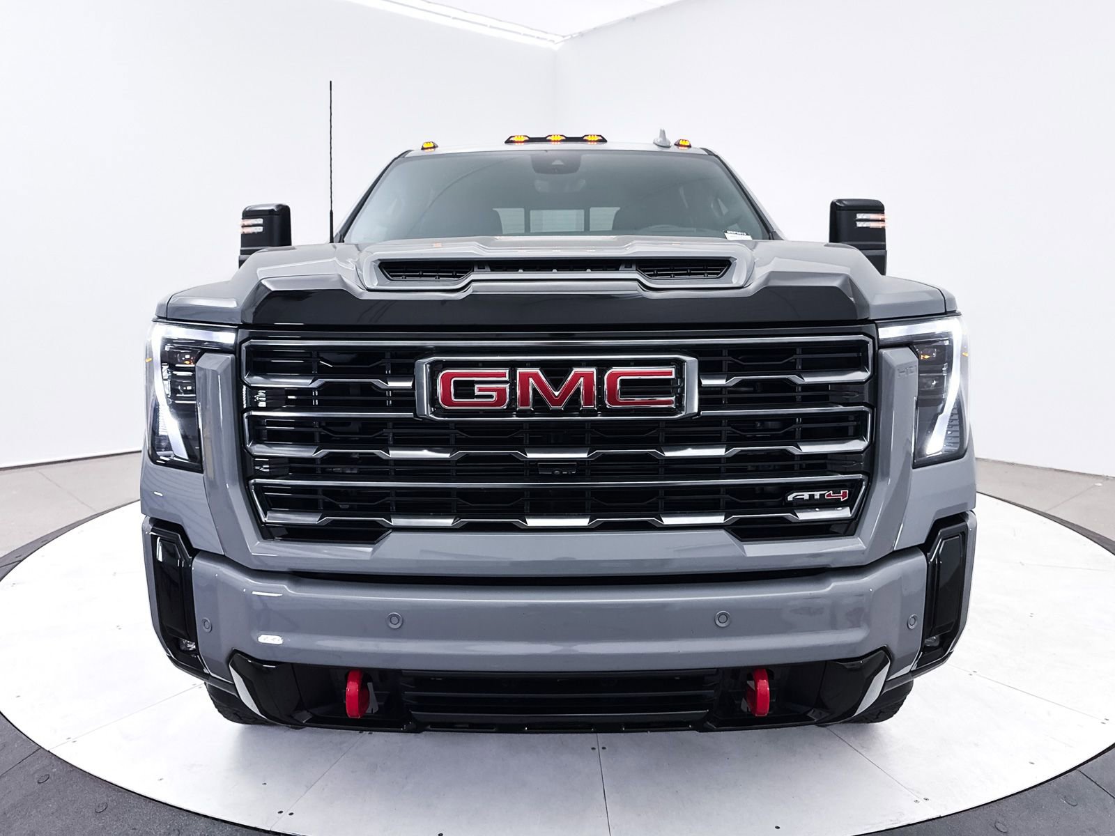 Used 2025 GMC Sierra 2500 AT4 w/ Technology Package image 14