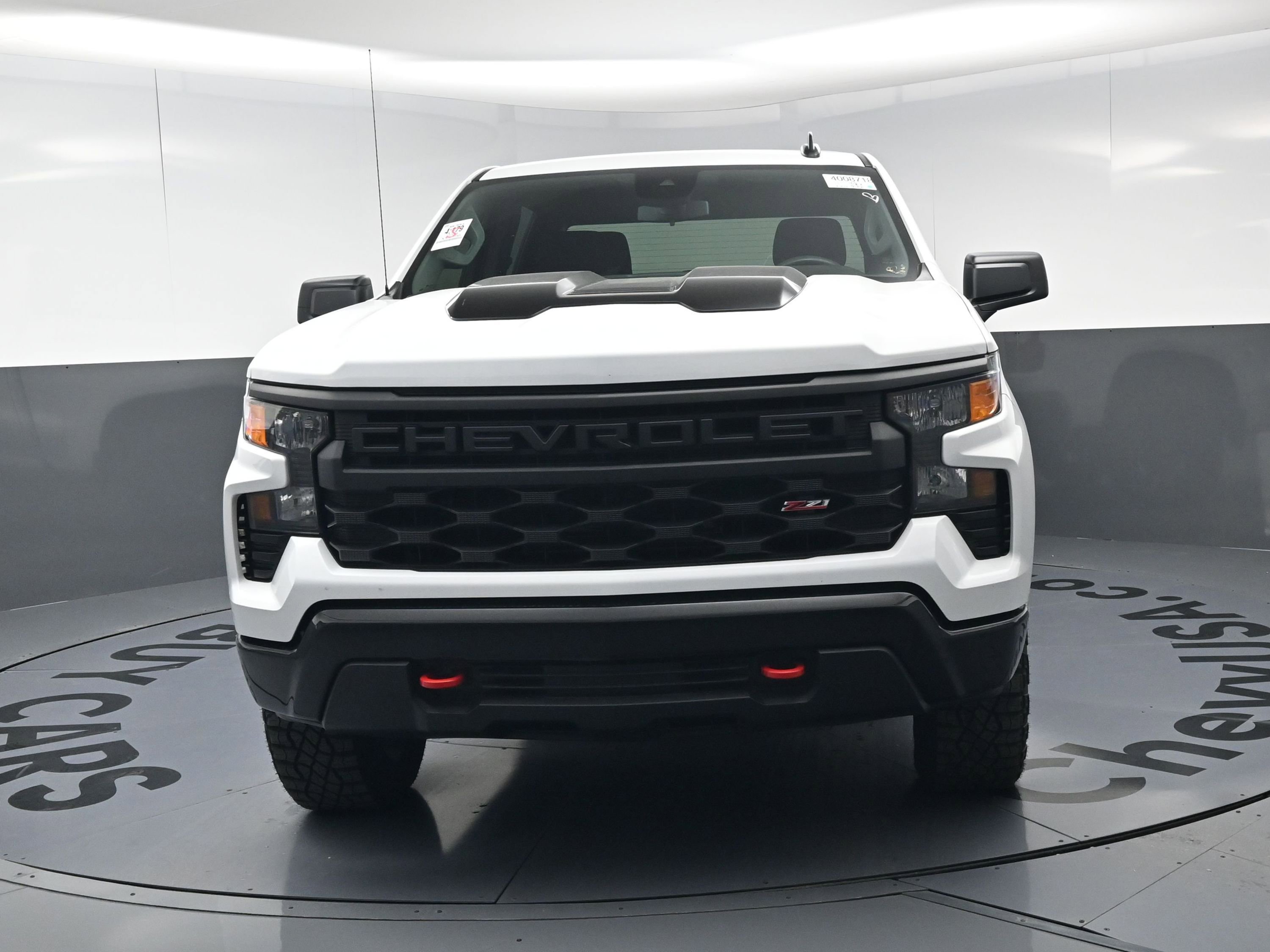 Used 2024 Chevrolet Silverado 1500 Custom Trail Boss w/ LPO, Dark Essentials Package image 5