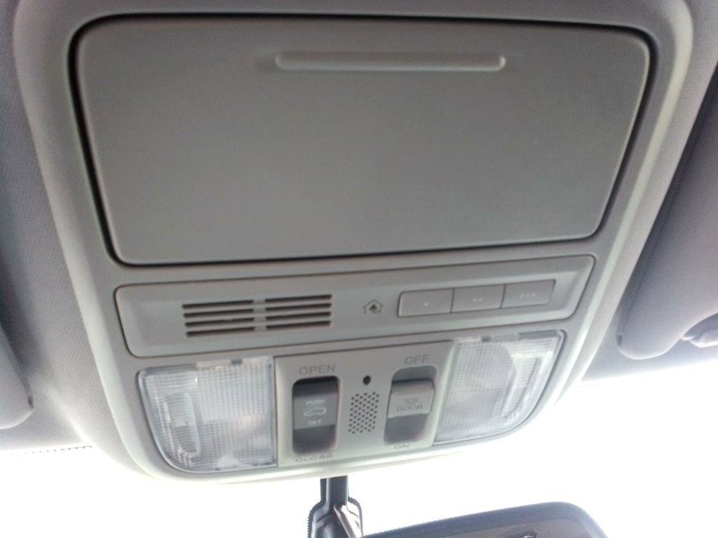 Used 2017 Honda Pilot EX-L image 17