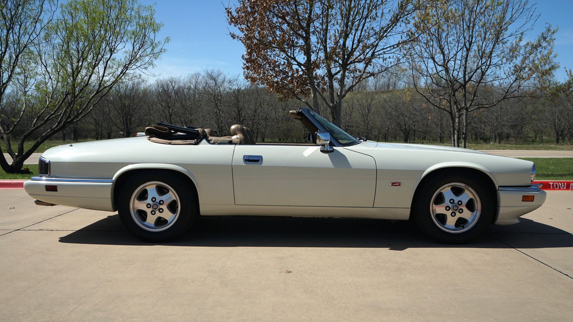Used 1995 Jaguar XJS 4.0 Convertible image 18