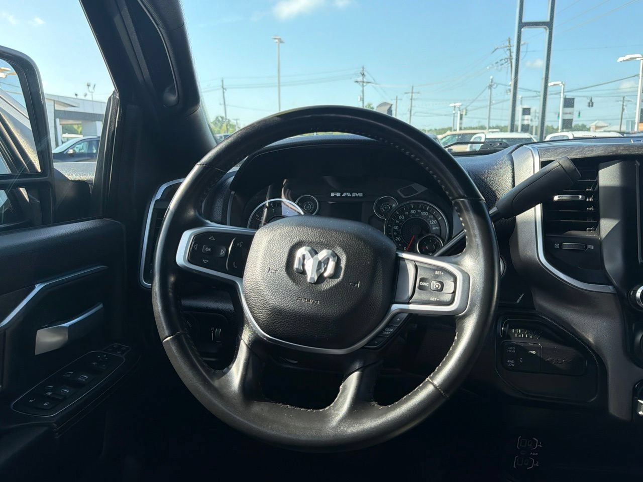 Used 2024 RAM 2500 Big Horn AWD/4WD image 11