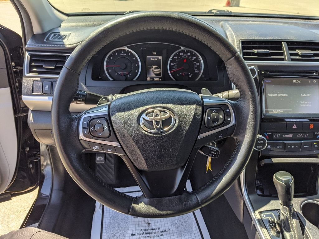Used 2017 Toyota Camry XSE w/ Protection Package (Q2) FWD image 10