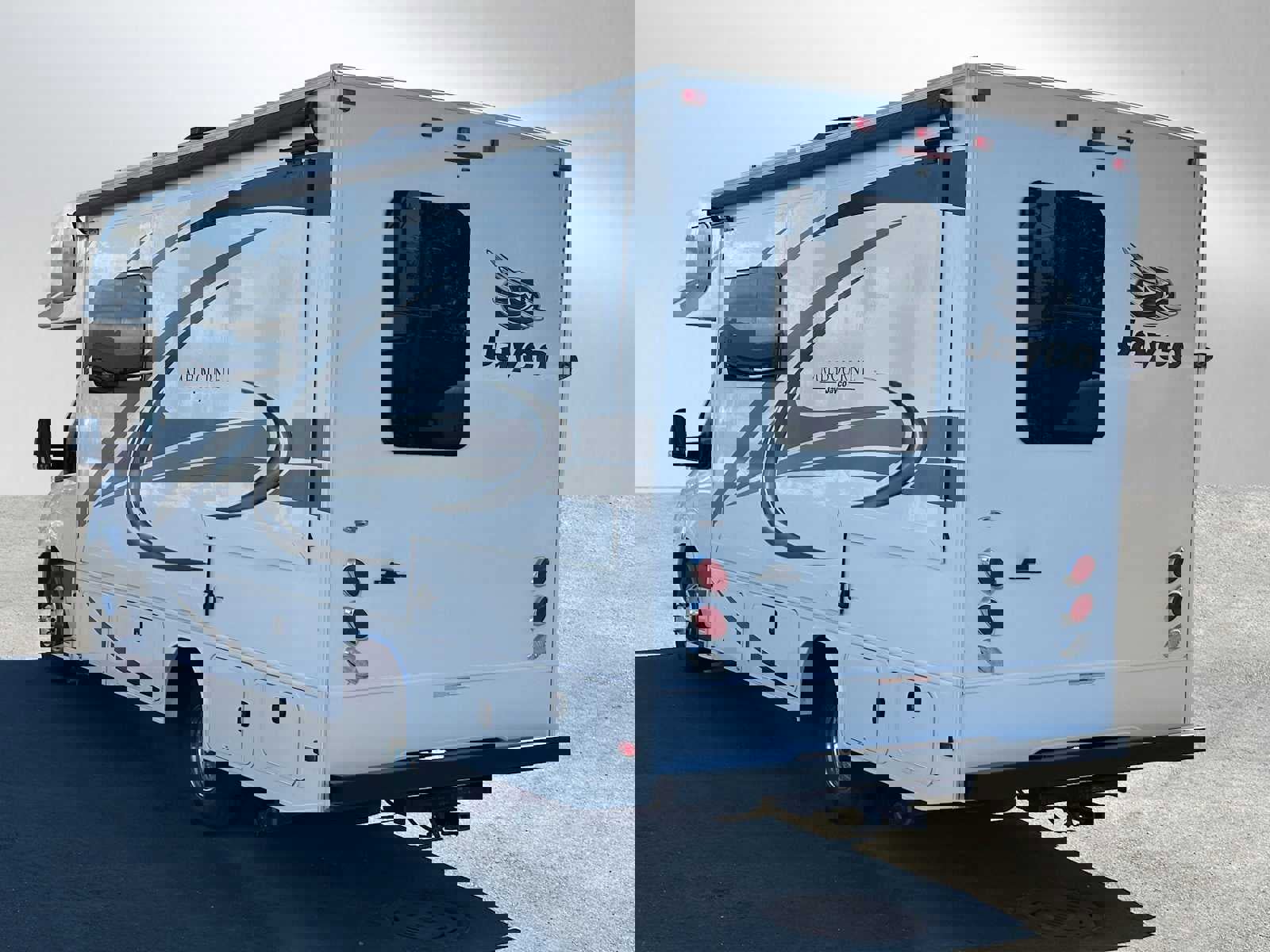 Used 2021 Mercedes-Benz Sprinter 3500 image 5