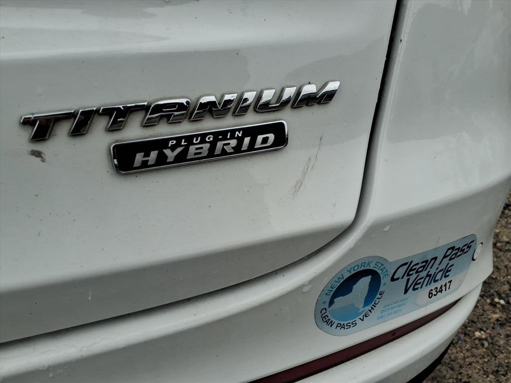 Used 2020 Ford Fusion Energi Titanium image 13