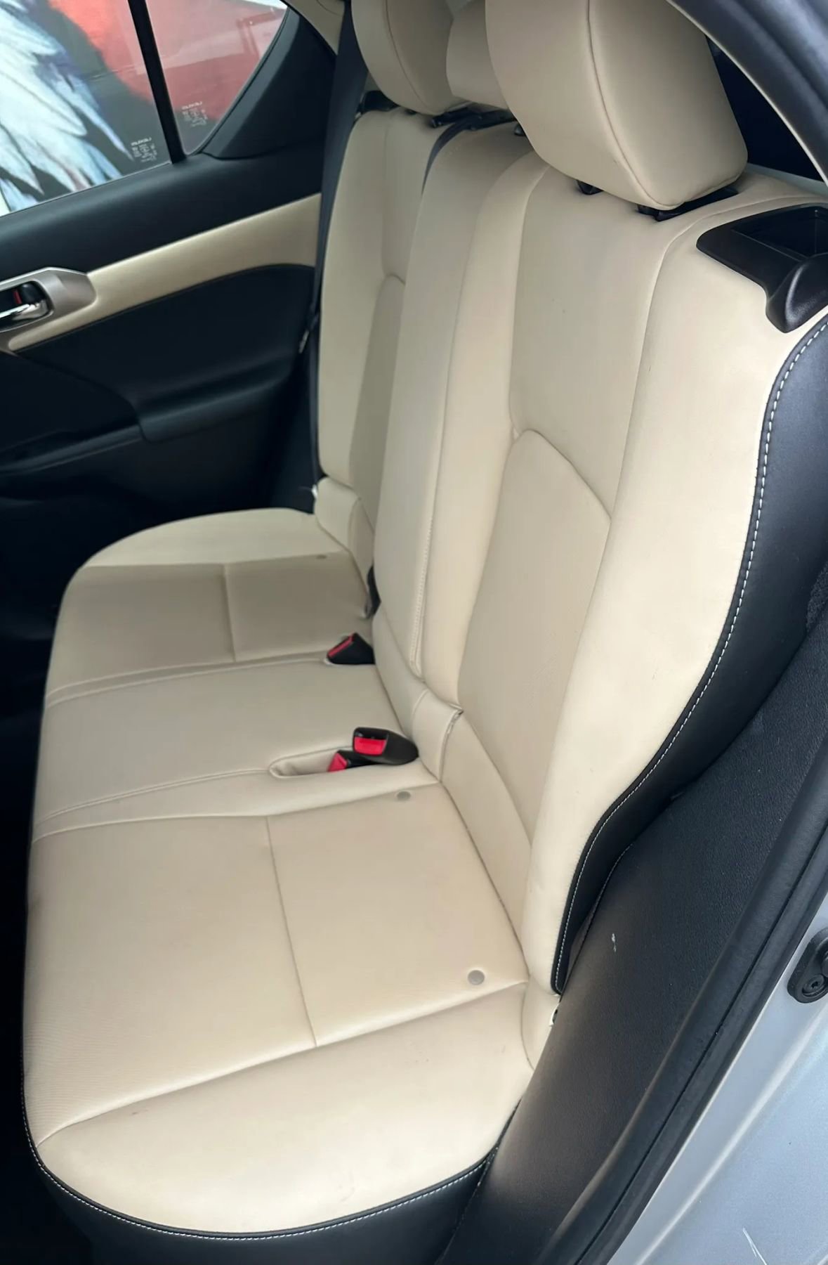 Used 2015 Lexus CT 200h FWD image 16