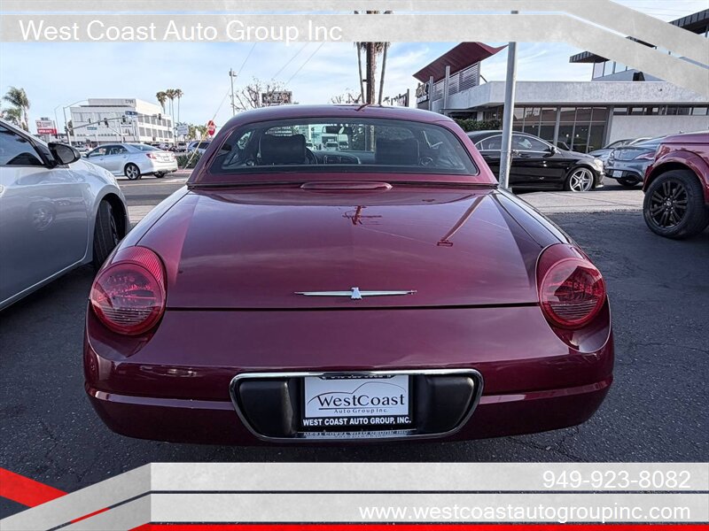 Used 2004 Ford Thunderbird Deluxe RWD image 9