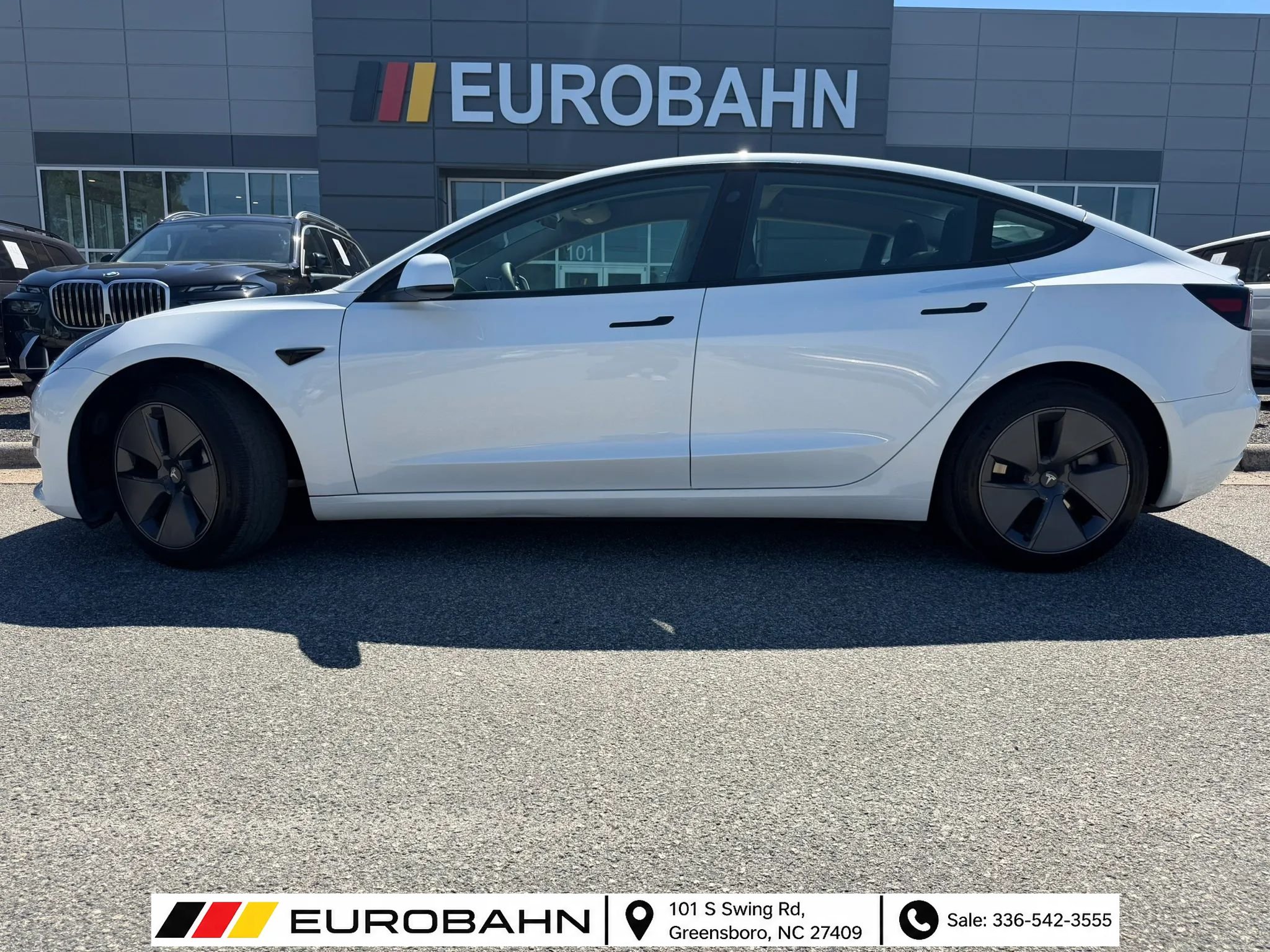 Used 2023 Tesla Model 3 Standard Range RWD image 2