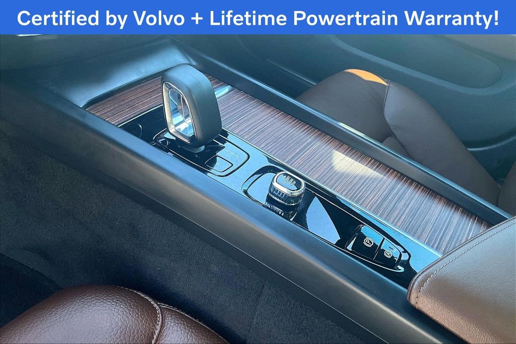 Used 2023 Volvo V60 B5 Cross Country Plus w/ Protection Package Premier image 18