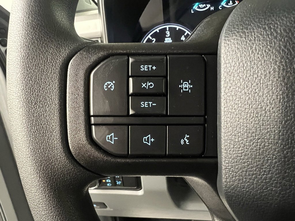 New 2025 Ford F550 4x4 Regular Cab Super Duty image 16