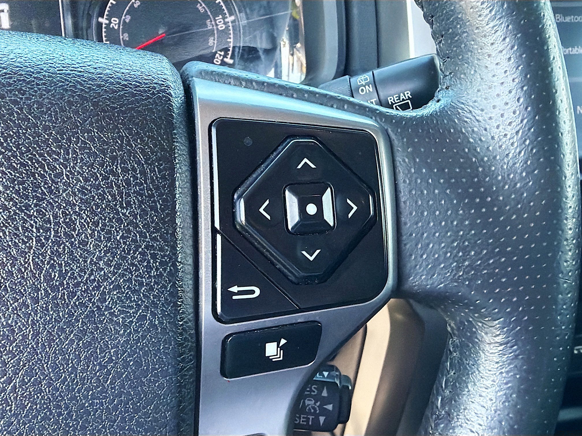 Used 2023 Toyota 4Runner SR5 image 37