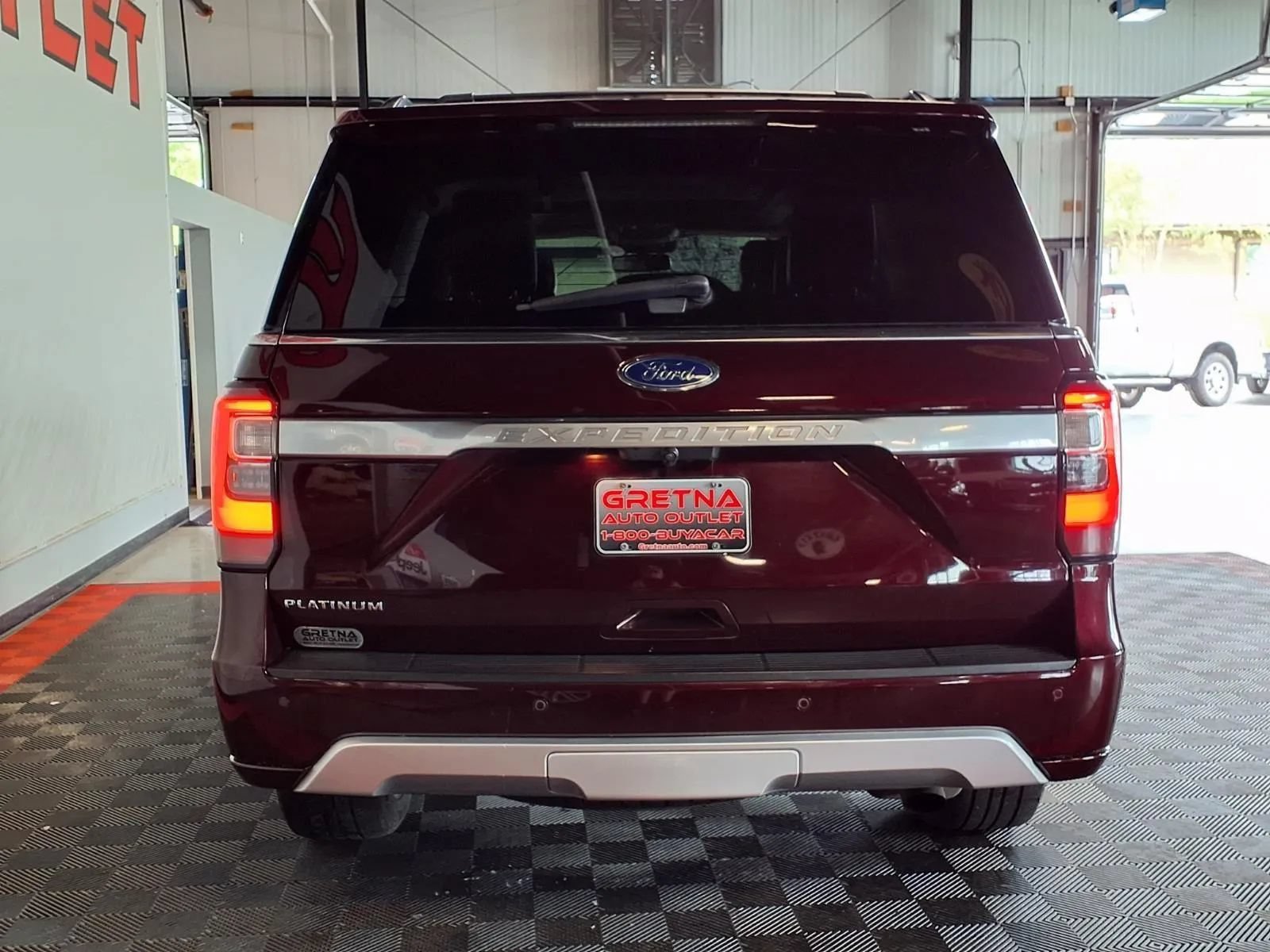 Used 2020 Ford Expedition Platinum AWD/4WD image 5