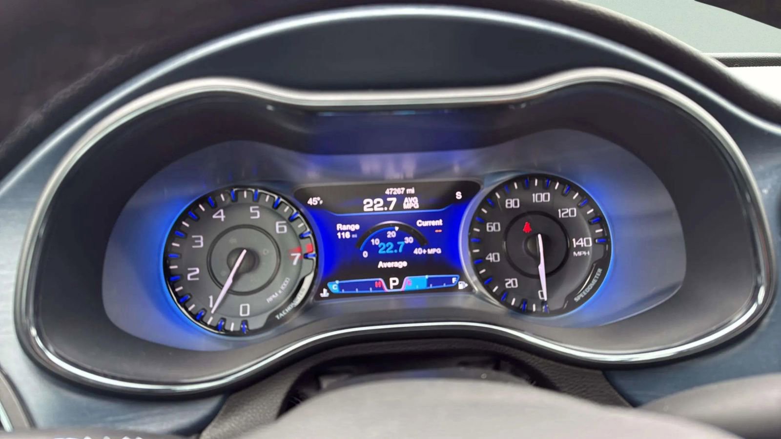 Used 2015 Chrysler 200 S w/ Navigation & Sound Group I image 23