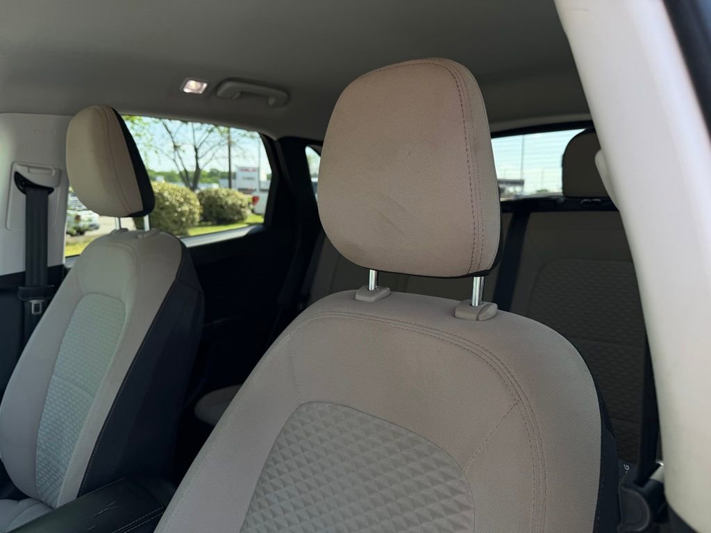 Used 2022 Ford Escape SE FWD image 12