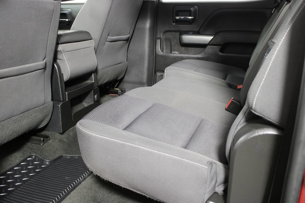 Used 2018 Chevrolet Silverado 1500 LT w/ All Star Edition RWD image 23