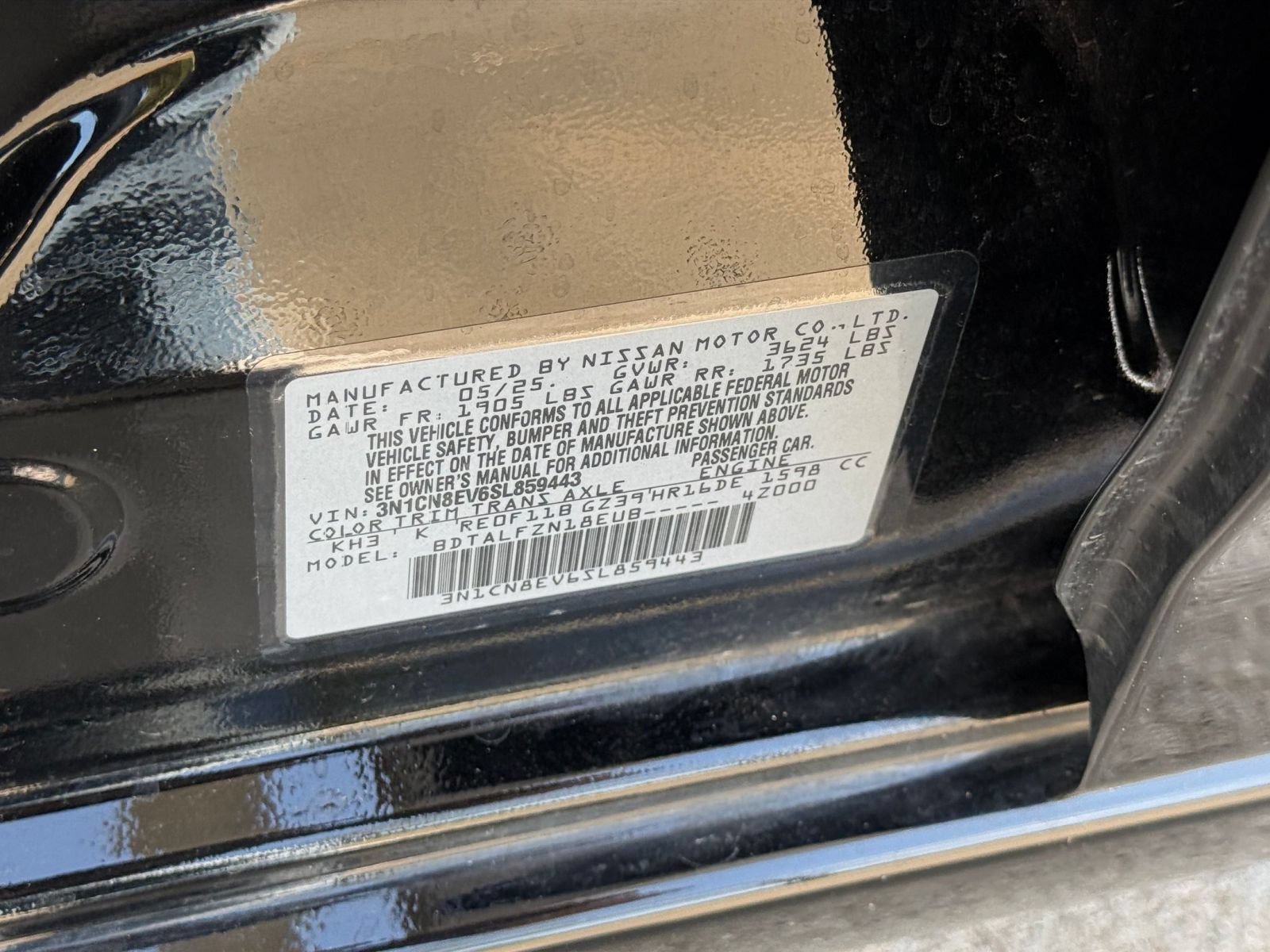 Used 2025 Nissan Versa SV FWD image 24