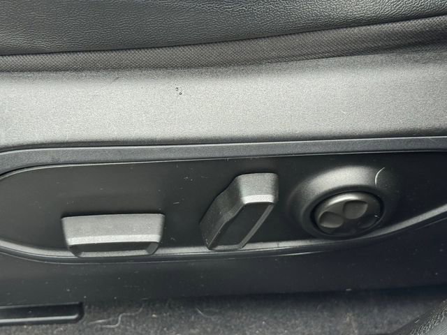 Certified 2023 Jeep Grand Cherokee L Laredo image 24