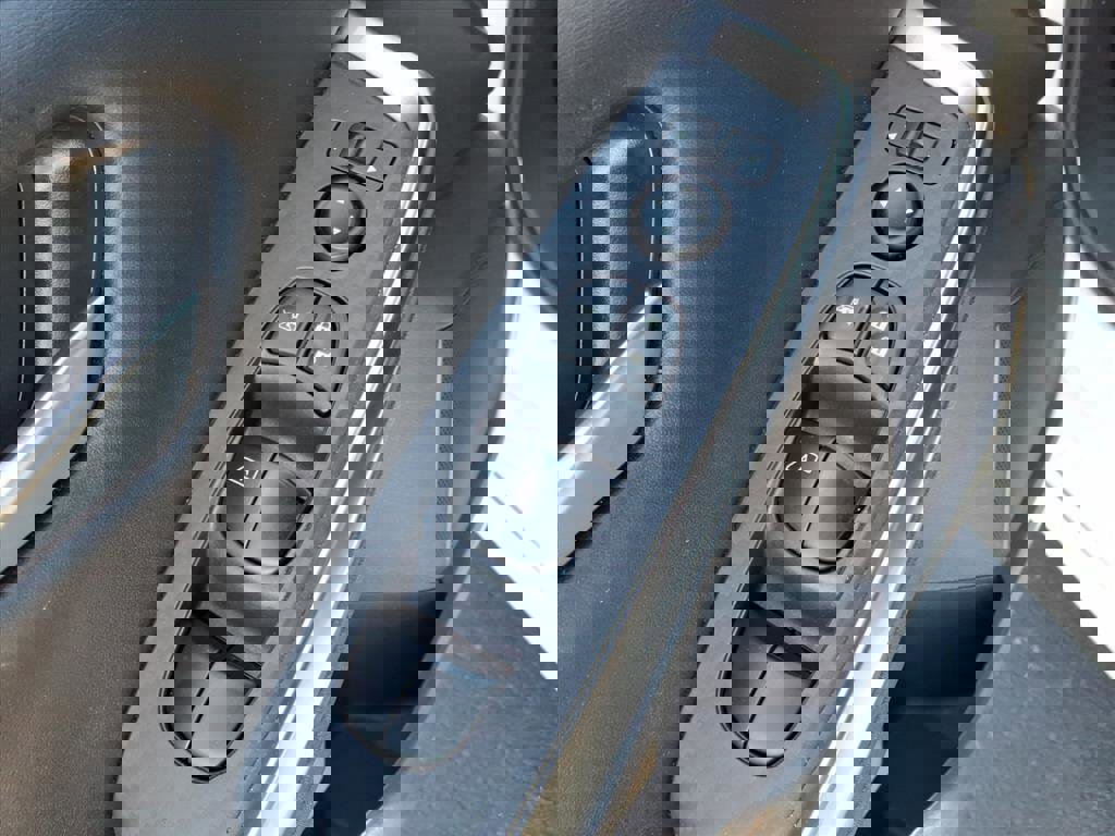 Used 2024 Nissan Sentra SR image 8