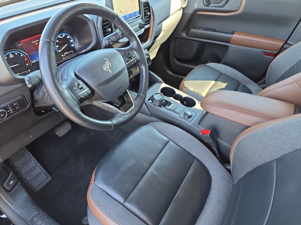 Certified 2023 Ford Bronco Sport Outer Banks w/ Tech Package AWD/4WD image 13