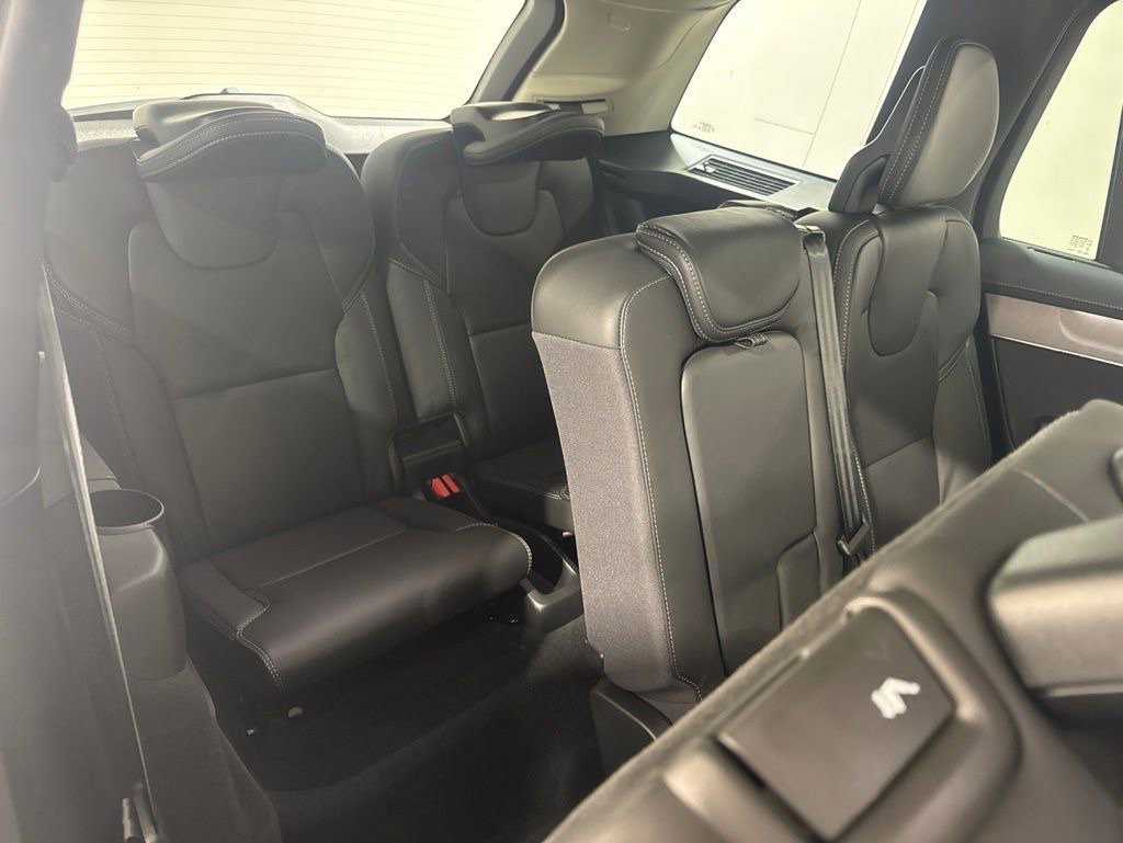 New 2026 Volvo XC90 B6 Plus w/ Protection Package AWD/4WD image 26