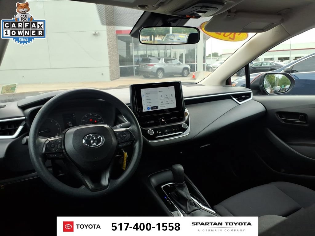 Used 2025 Toyota Corolla LE FWD image 13