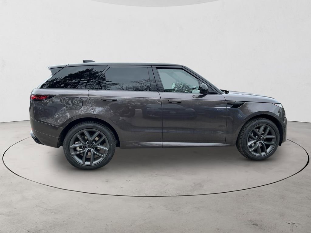 New 2026 Land Rover Range Rover Sport Dynamic SE image 6