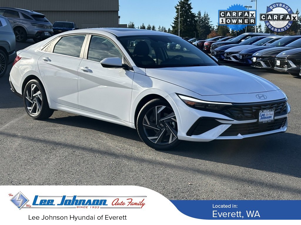 Certified 2025 Hyundai Elantra SEL w/ Cargo Package video 1