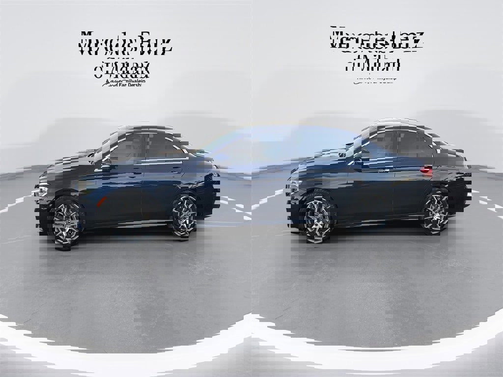 Used 2023 Mercedes-Benz E 350 Sedan image 5