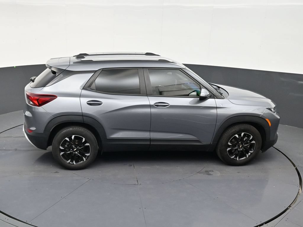 Used 2021 Chevrolet TrailBlazer LT w/ Convenience Package FWD image 17