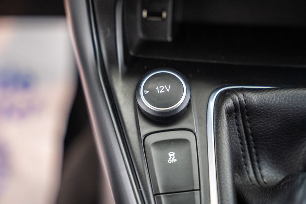 Used 2017 Ford Focus ST FWD image 29