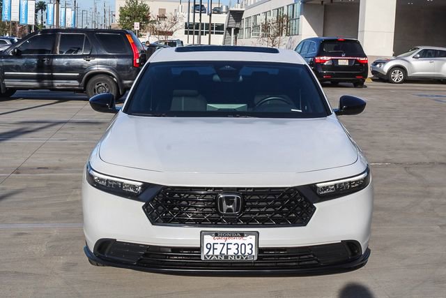 Used 2023 Honda Accord Sport image 2
