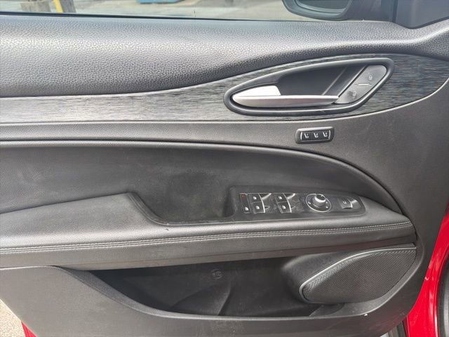 Used 2020 Alfa Romeo Stelvio AWD image 14