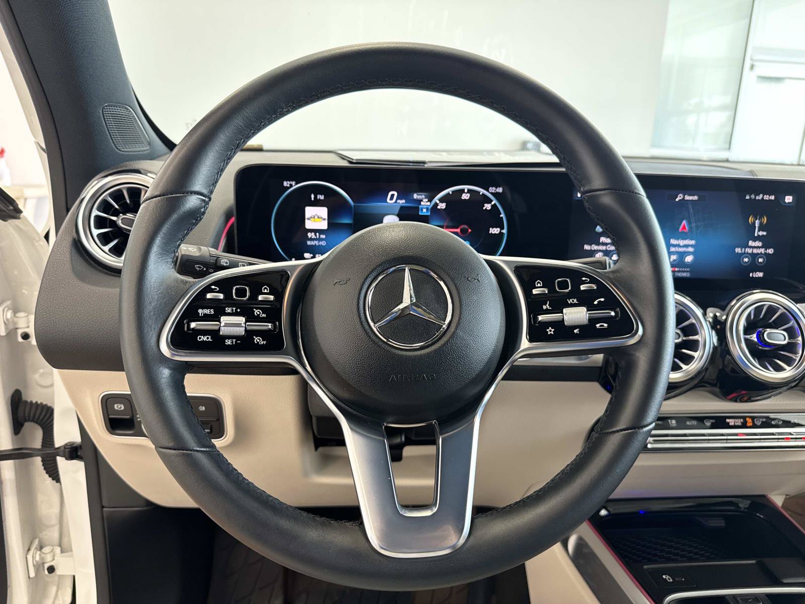 Certified 2023 Mercedes-Benz EQB 300 4MATIC image 20