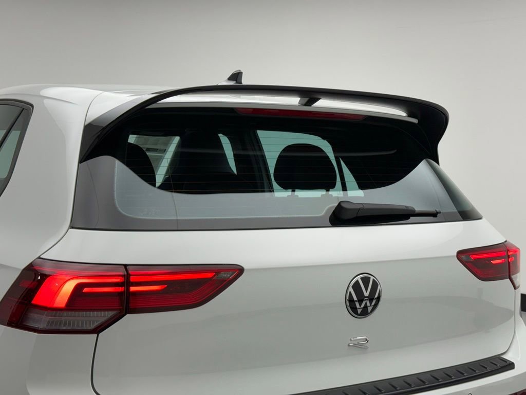 Used 2024 Volkswagen Golf R image 55