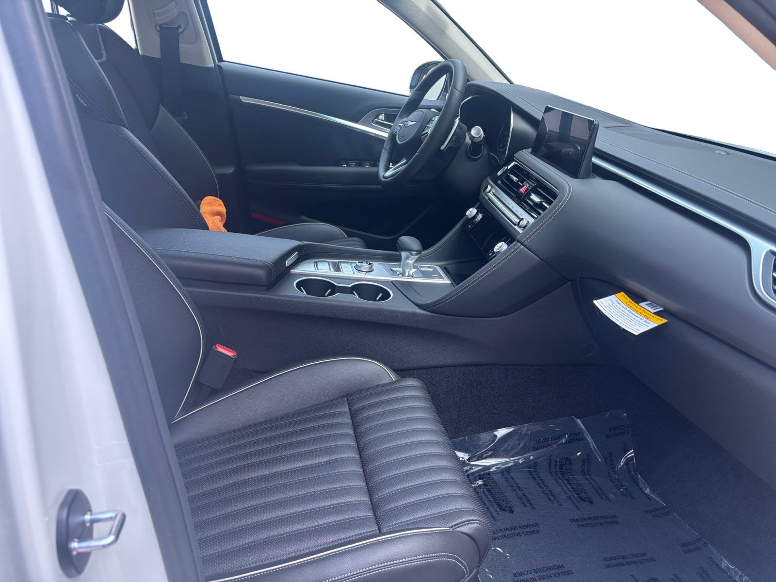 Used 2026 Genesis G70 2.5T Prestige image 15