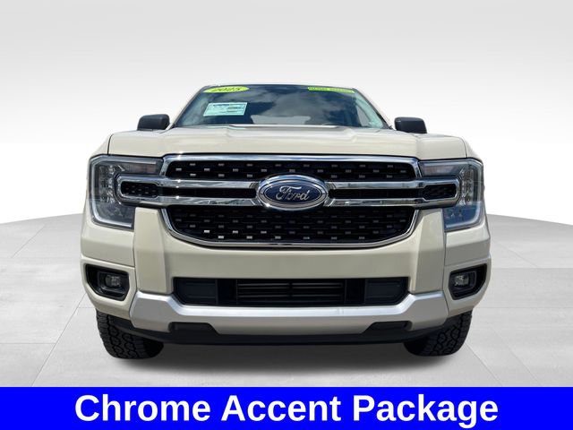 Used 2025 Ford Ranger XLT w/ Chrome Accent Package RWD image 8
