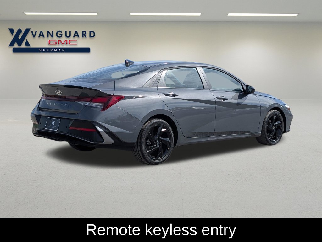 Used 2026 Hyundai Elantra Sport FWD image 6