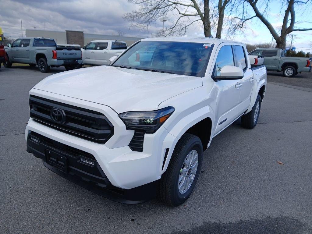 New 2026 Toyota Tacoma SR5 image 2